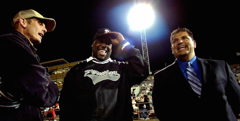 Illustration for article titled How The Hero Of Friday Night Lights Won And Lost His Good Name